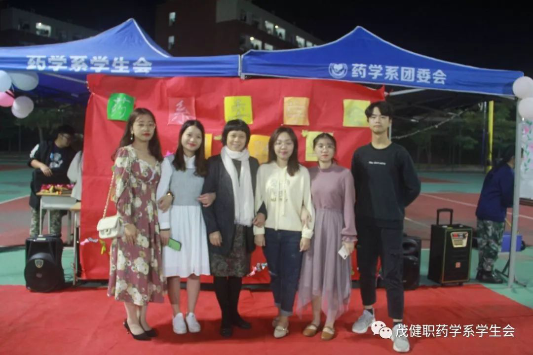 图1.png