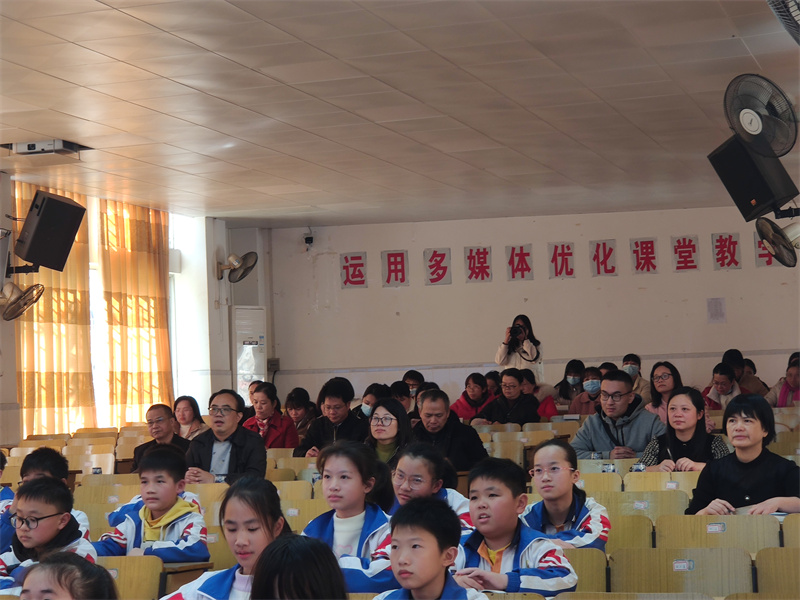听课.jpg