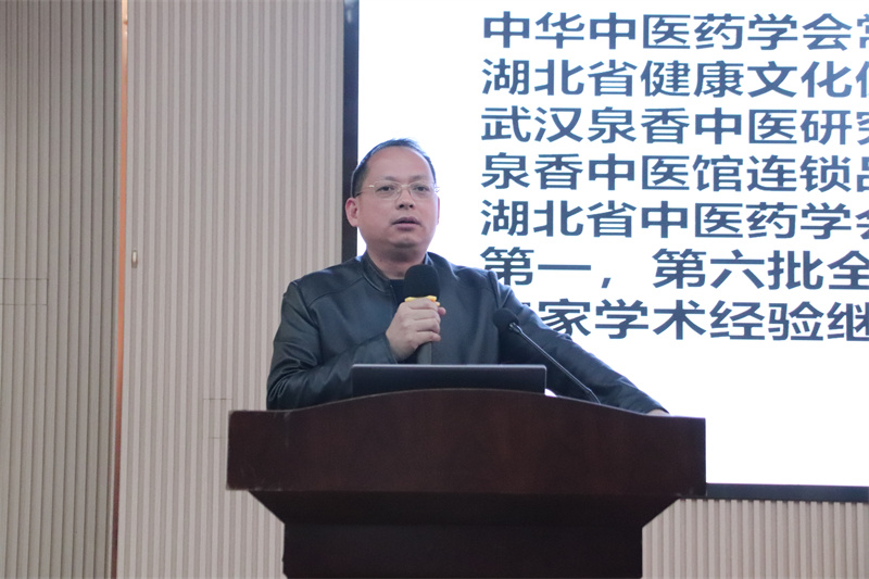 刘亚就讲座.jpg